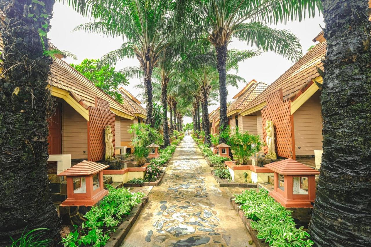 Spm Residence Resort & Spa Si Racha Exterior foto