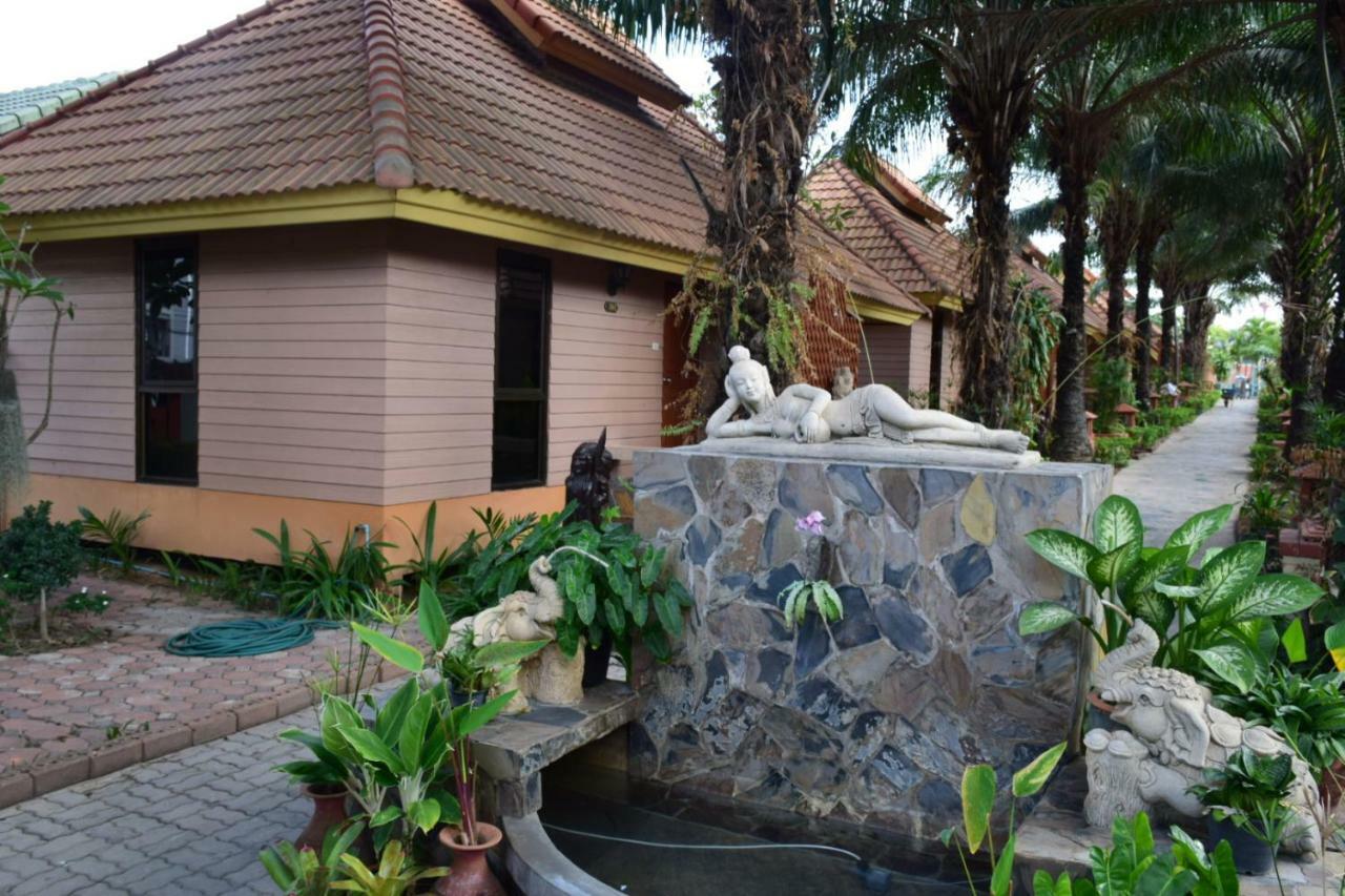 Spm Residence Resort & Spa Si Racha Exterior foto