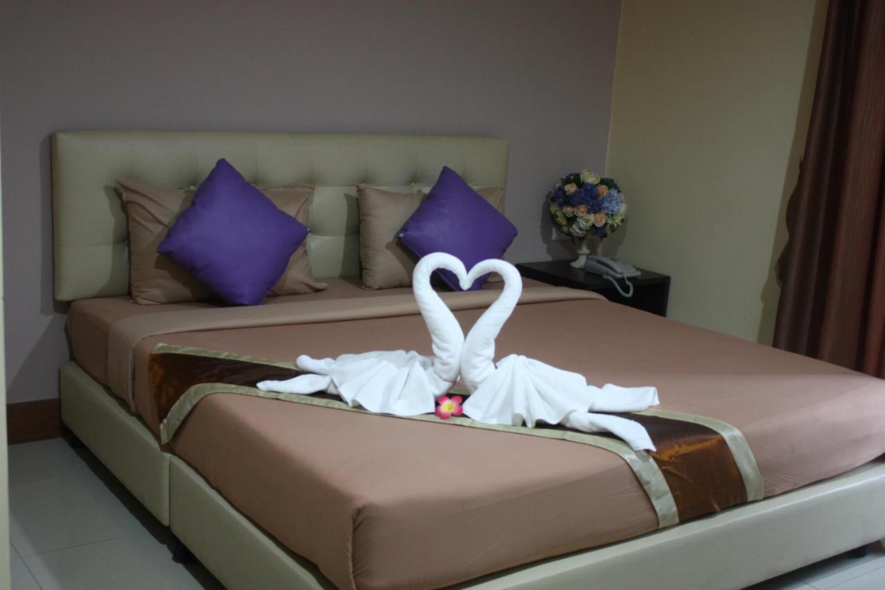 Spm Residence Resort & Spa Si Racha Exterior foto